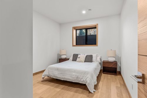 288A Three Sisters Drive downstairs bedroom