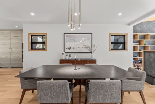 288A Three Sisters Drive dining room